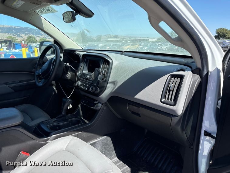 image for item YA3504 2019 Chevrolet Colorado Ext. Cab pickup truck
