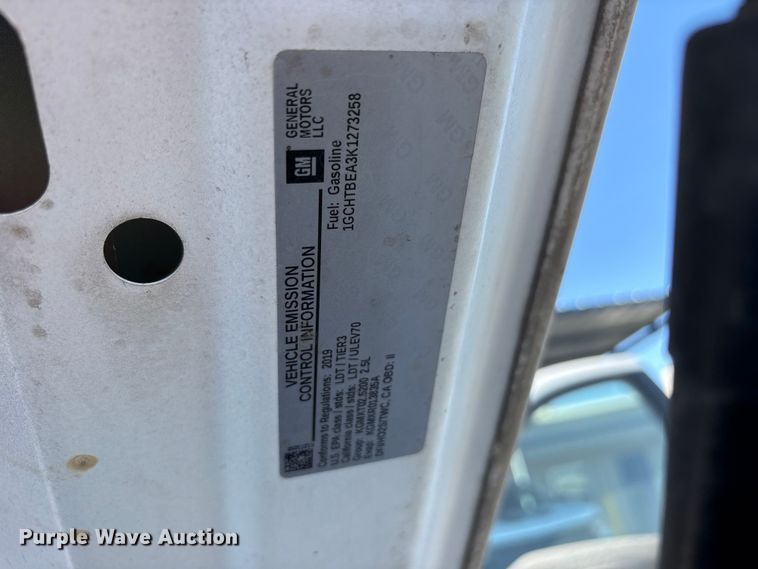 image for item YA3504 2019 Chevrolet Colorado Ext. Cab pickup truck