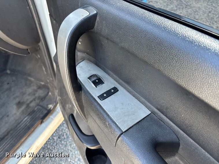 image for item YA3911 2010 Chevrolet Silverado 2500HD Crew Cab pickup truck