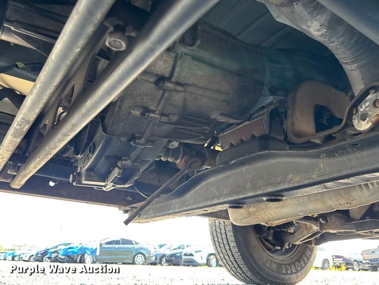 image for item YA3911 2010 Chevrolet Silverado 2500HD Crew Cab pickup truck