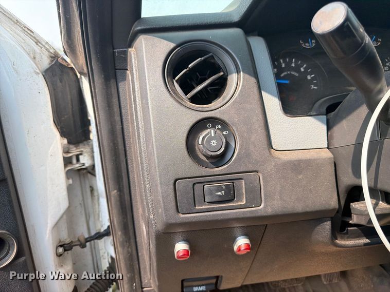image for item YA4159 2014 Ford F150 pickup truck
