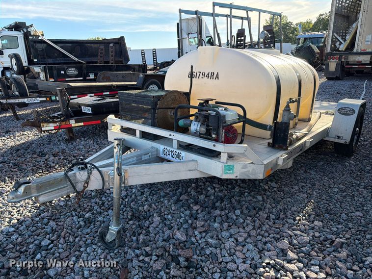 image for item YA4288 2016 Aluma 8214HS tank trailer