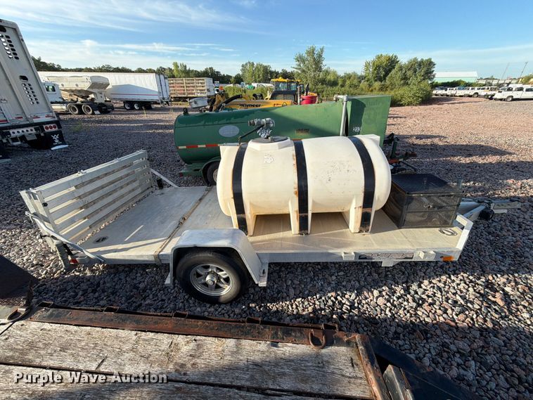 image for item YA4288 2016 Aluma 8214HS tank trailer