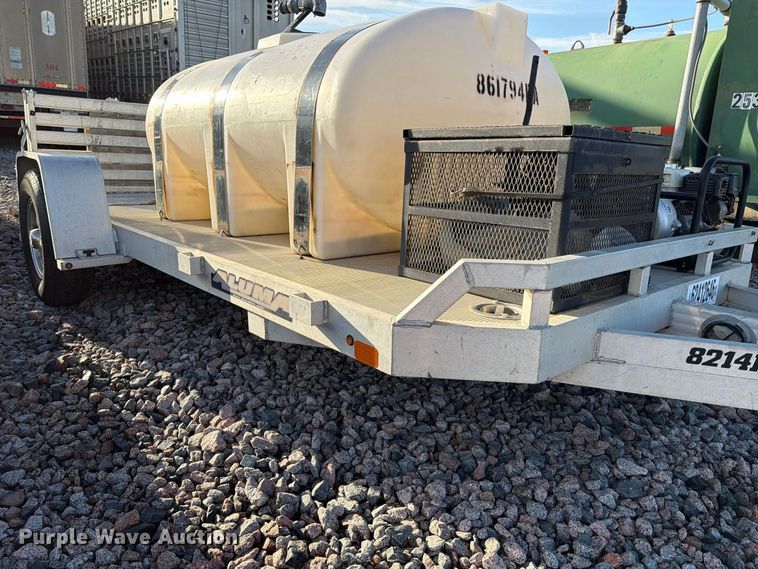 image for item YA4288 2016 Aluma 8214HS tank trailer