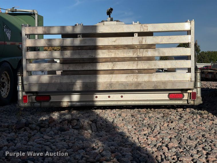 image for item YA4288 2016 Aluma 8214HS tank trailer