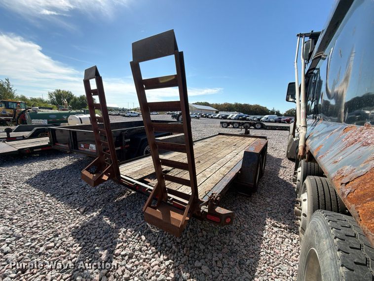 image for item YA4291 2014 Towmaster Inc. utility trailer