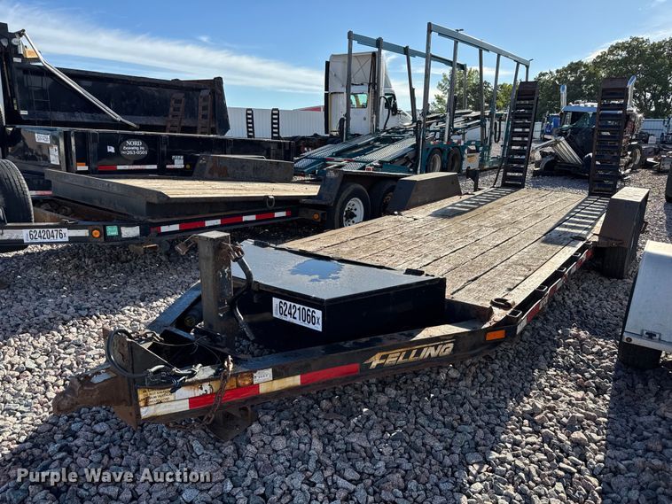 image for item YA4297 2014 Felling Trailers utility trailer