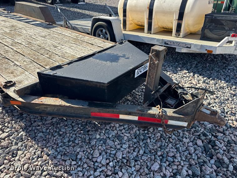 image for item YA4297 2014 Felling Trailers utility trailer