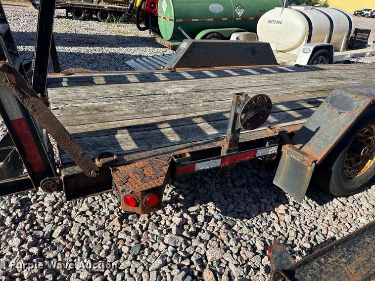 image for item YA4297 2014 Felling Trailers utility trailer