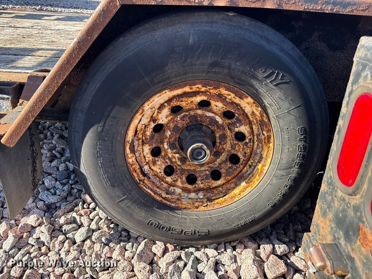 image for item YA4297 2014 Felling Trailers utility trailer