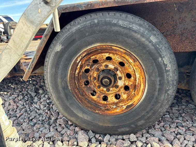 image for item YA4297 2014 Felling Trailers utility trailer