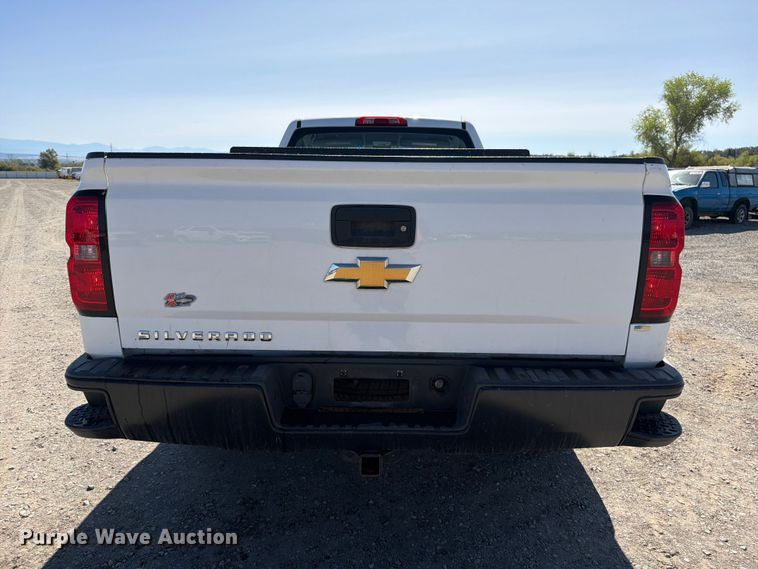 image for item YA4373 2016 Chevrolet Silverado 1500 pickup truck