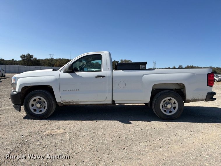 image for item YA4373 2016 Chevrolet Silverado 1500 pickup truck