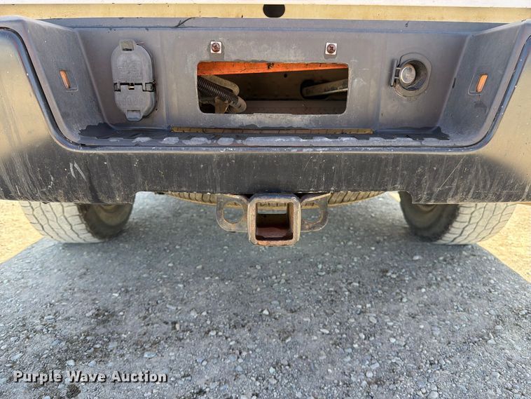 image for item YA4373 2016 Chevrolet Silverado 1500 pickup truck