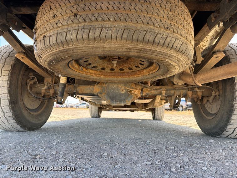 image for item YA4373 2016 Chevrolet Silverado 1500 pickup truck