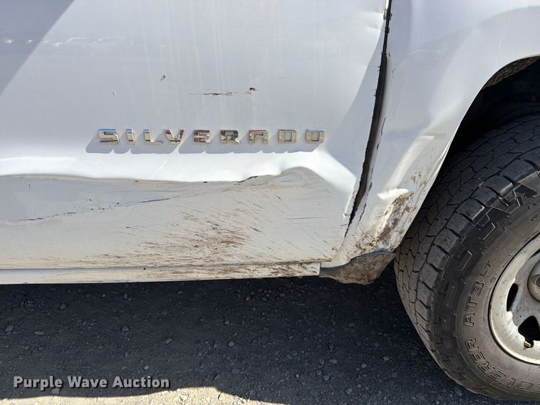 image for item YA4373 2016 Chevrolet Silverado 1500 pickup truck
