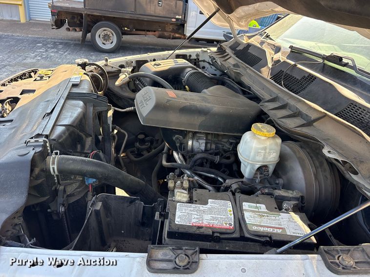 image for item YA4402 2019 RAM 1500 Ext. Cab pickup truck