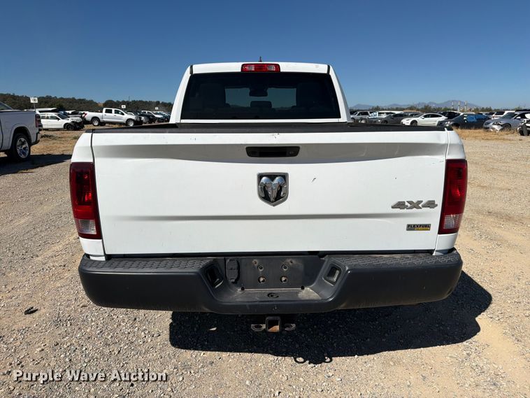 image for item YA4409 2019 RAM 1500 Ext. Cab pickup truck