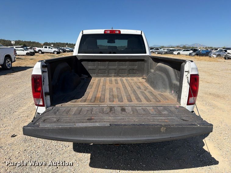 image for item YA4409 2019 RAM 1500 Ext. Cab pickup truck