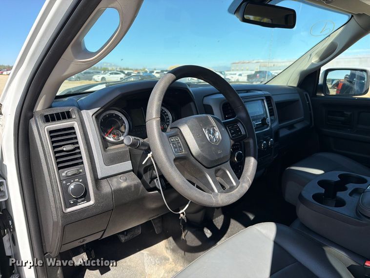 image for item YA4409 2019 RAM 1500 Ext. Cab pickup truck