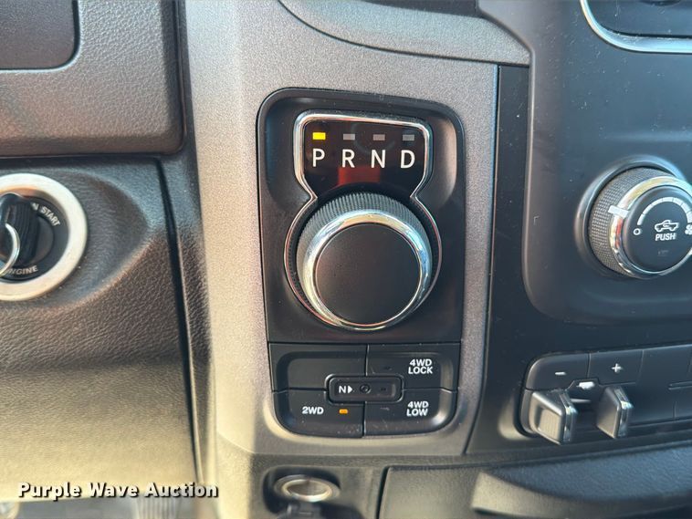 image for item YA4409 2019 RAM 1500 Ext. Cab pickup truck