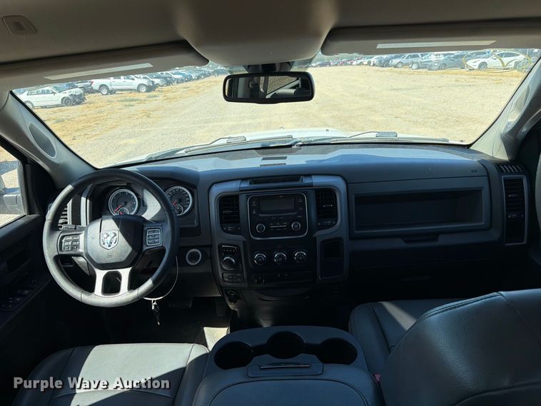 image for item YA4409 2019 RAM 1500 Ext. Cab pickup truck