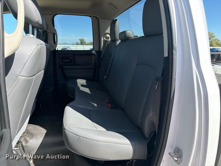 image for item YA4409 2019 RAM 1500 Ext. Cab pickup truck