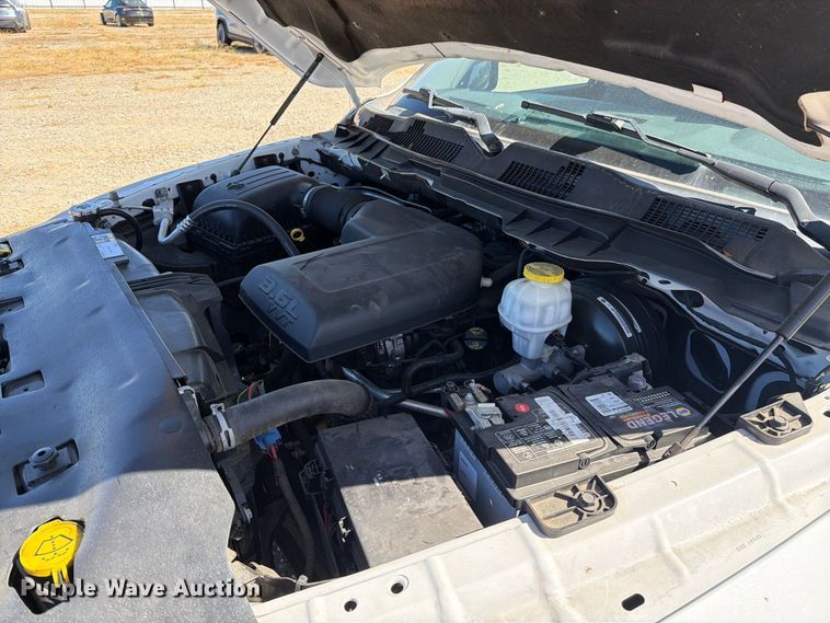 image for item YA4409 2019 RAM 1500 Ext. Cab pickup truck