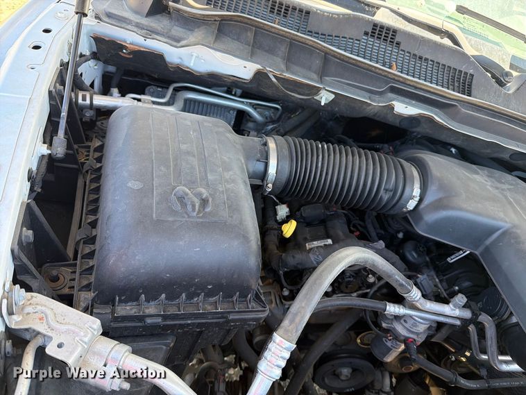 image for item YA4409 2019 RAM 1500 Ext. Cab pickup truck