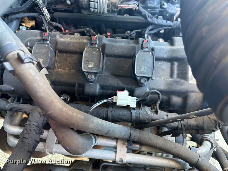 image for item YA4409 2019 RAM 1500 Ext. Cab pickup truck