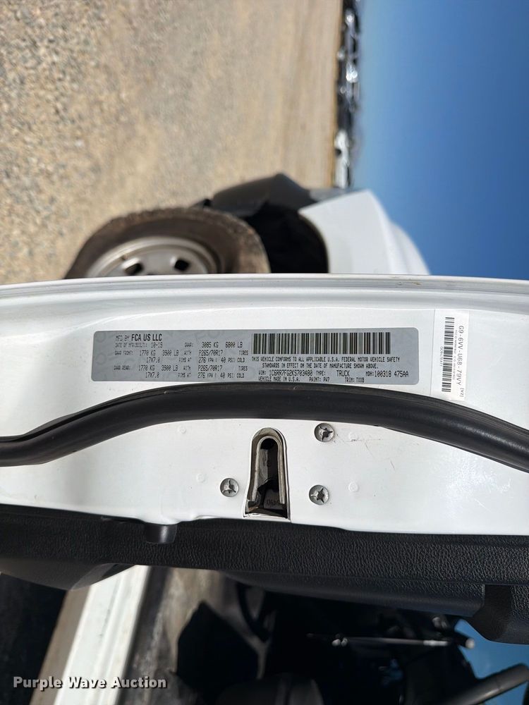 image for item YA4409 2019 RAM 1500 Ext. Cab pickup truck