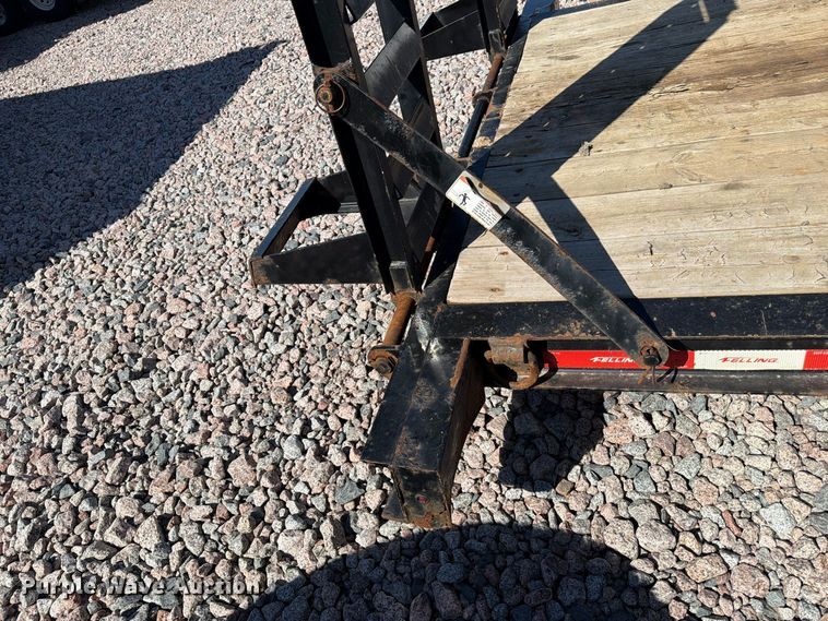 image for item YA4475 2022 Felling Trailers utility trailer