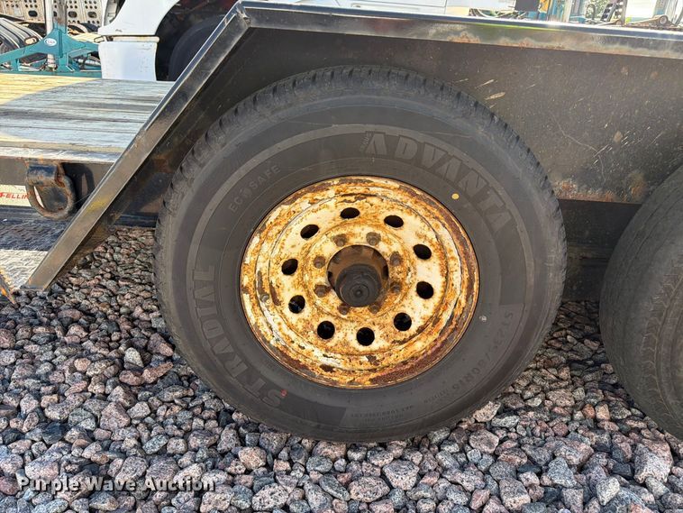 image for item YA4475 2022 Felling Trailers utility trailer