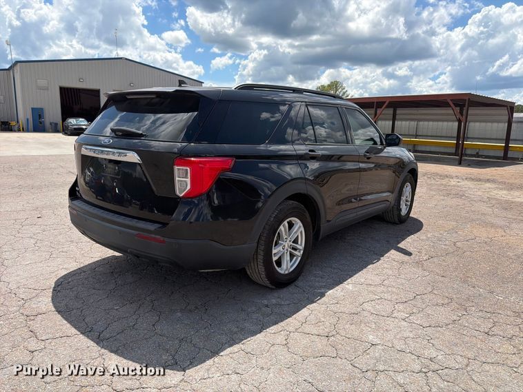 image for item YA4563 2023 Ford Explorer SUV