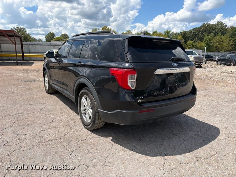 image for item YA4563 2023 Ford Explorer SUV