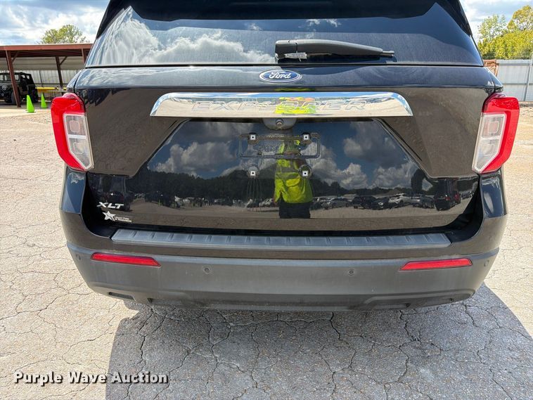 image for item YA4563 2023 Ford Explorer SUV