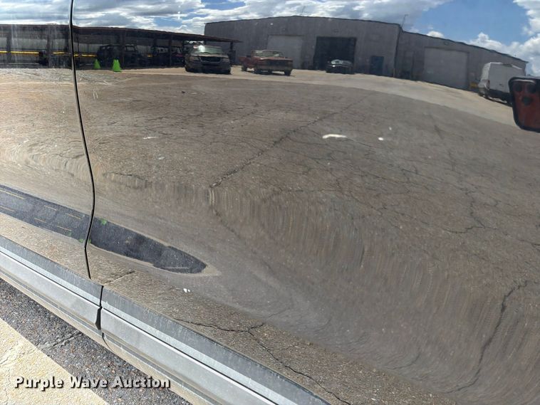 image for item YA4563 2023 Ford Explorer SUV