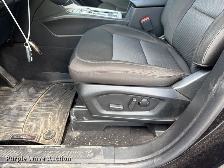 image for item YA4563 2023 Ford Explorer SUV