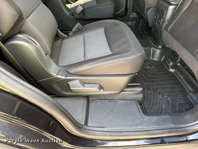 image for item YA4563 2023 Ford Explorer SUV