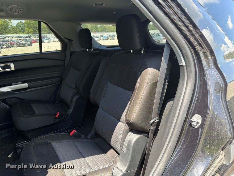 image for item YA4563 2023 Ford Explorer SUV