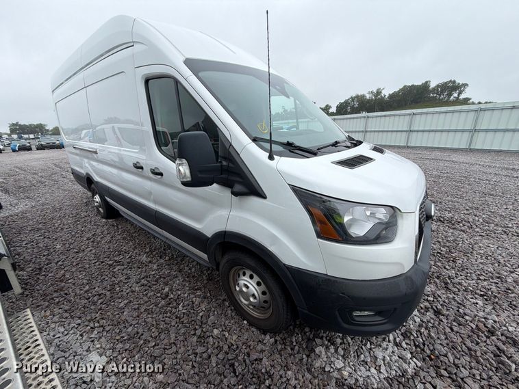 image for item YA4618 2022 Ford Transit 350 delivery van