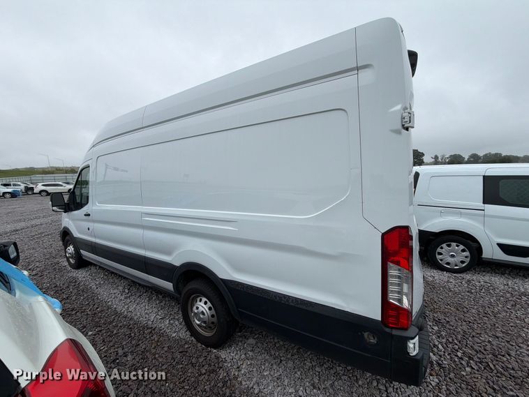 image for item YA4618 2022 Ford Transit 350 delivery van
