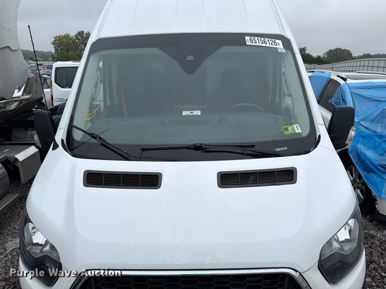 image for item YA4618 2022 Ford Transit 350 delivery van