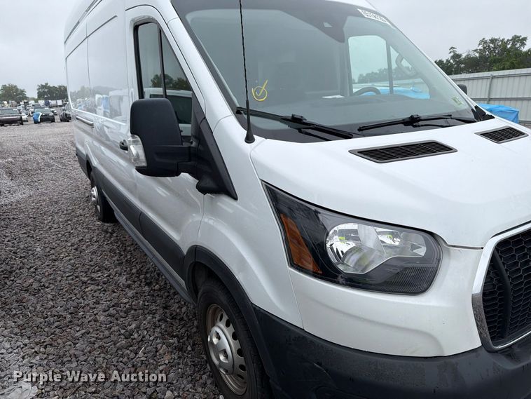 image for item YA4618 2022 Ford Transit 350 delivery van