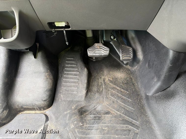 image for item YA4618 2022 Ford Transit 350 delivery van