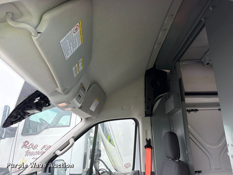 image for item YA4618 2022 Ford Transit 350 delivery van