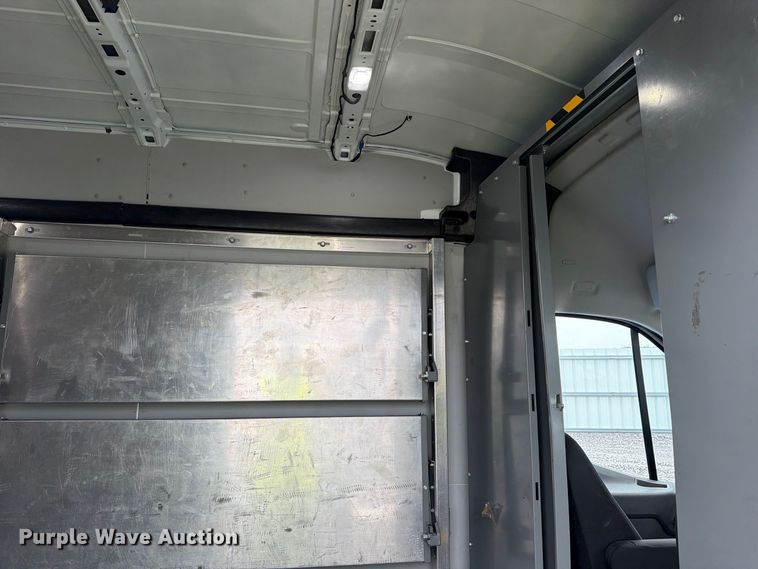 image for item YA4618 2022 Ford Transit 350 delivery van