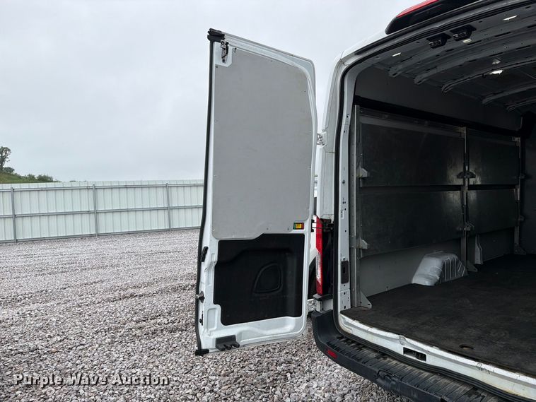 image for item YA4618 2022 Ford Transit 350 delivery van