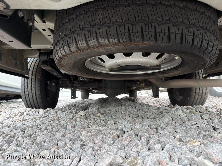 image for item YA4618 2022 Ford Transit 350 delivery van