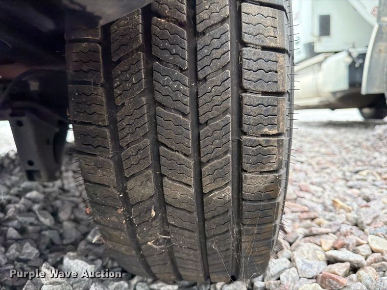 image for item YA4618 2022 Ford Transit 350 delivery van